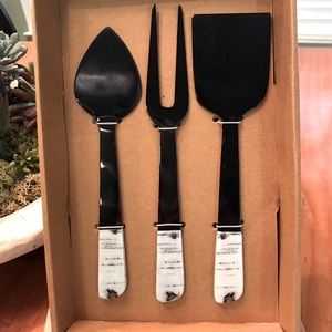 💫💫 HOST PICK-SOLD💫💫 3-piece cheese 🧀 set